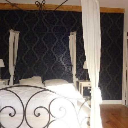 House Le De Banelou Дом отдыха